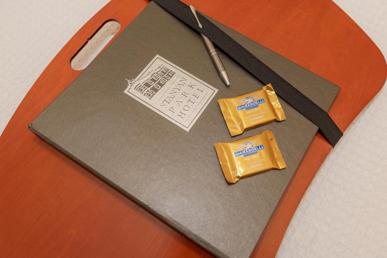 スタンヤン パーク ホテル サンフランシスコ エクステリア 写真